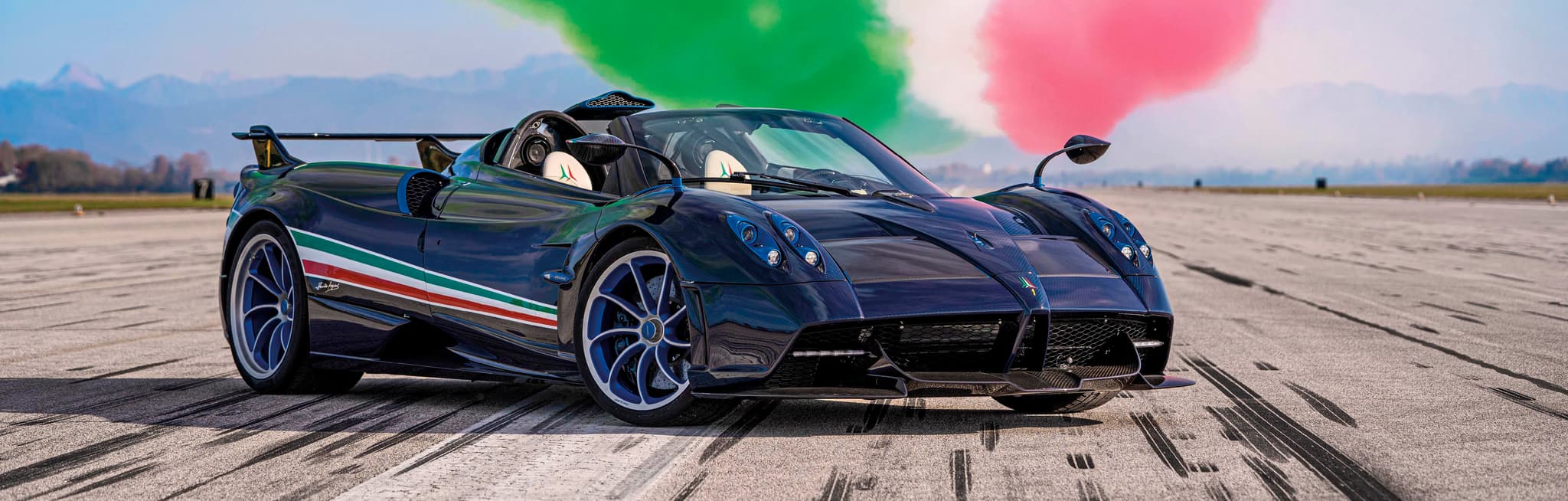 Huayra Tricolore — editorial